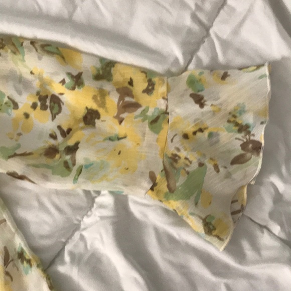 Sheer blouse with tank top attached - Picture 3 of 3